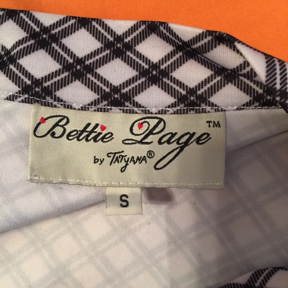 Bettie Page Checks Skirt - Picture 6 of 6